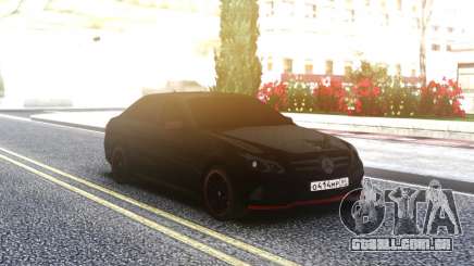 Mercedes-Benz E200 Classic Black para GTA San Andreas